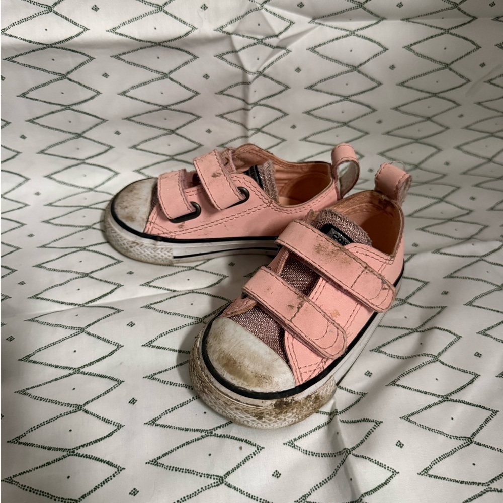Converse Kids Pink Velcro Sneakers